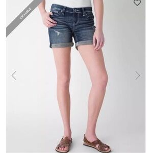 BKE Stella Stretch Shorts Size 23